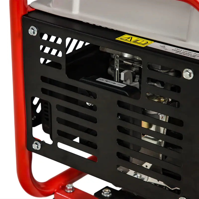 Detailfoto van het ventilatierooster en de choke van de Invergi BS1500i inverter aggregaat
